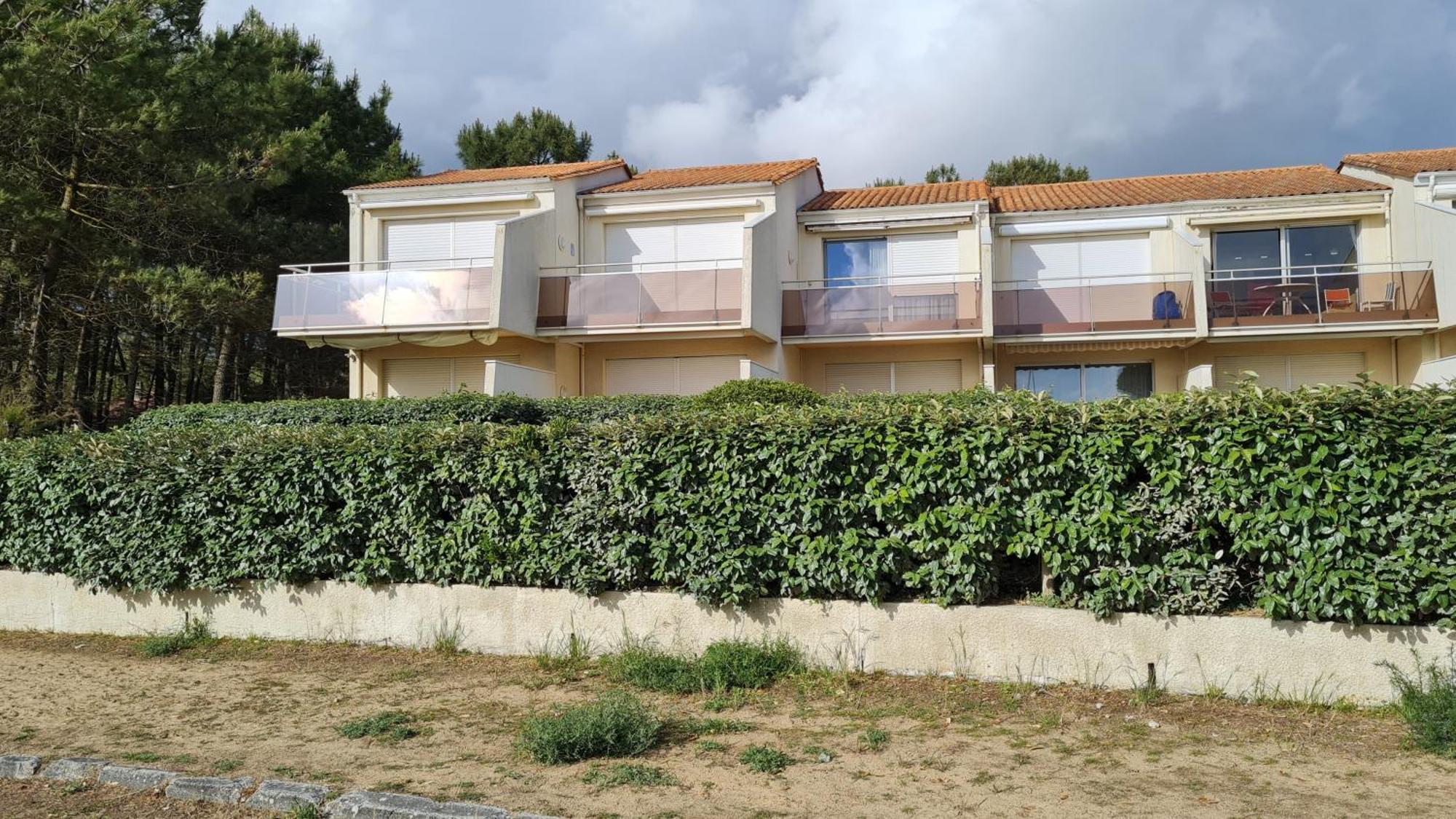 Saint Georges De Didonne - Vue Mer Pour Ce Studio Cosy En Rez-De-Chaussee Exterior photo
