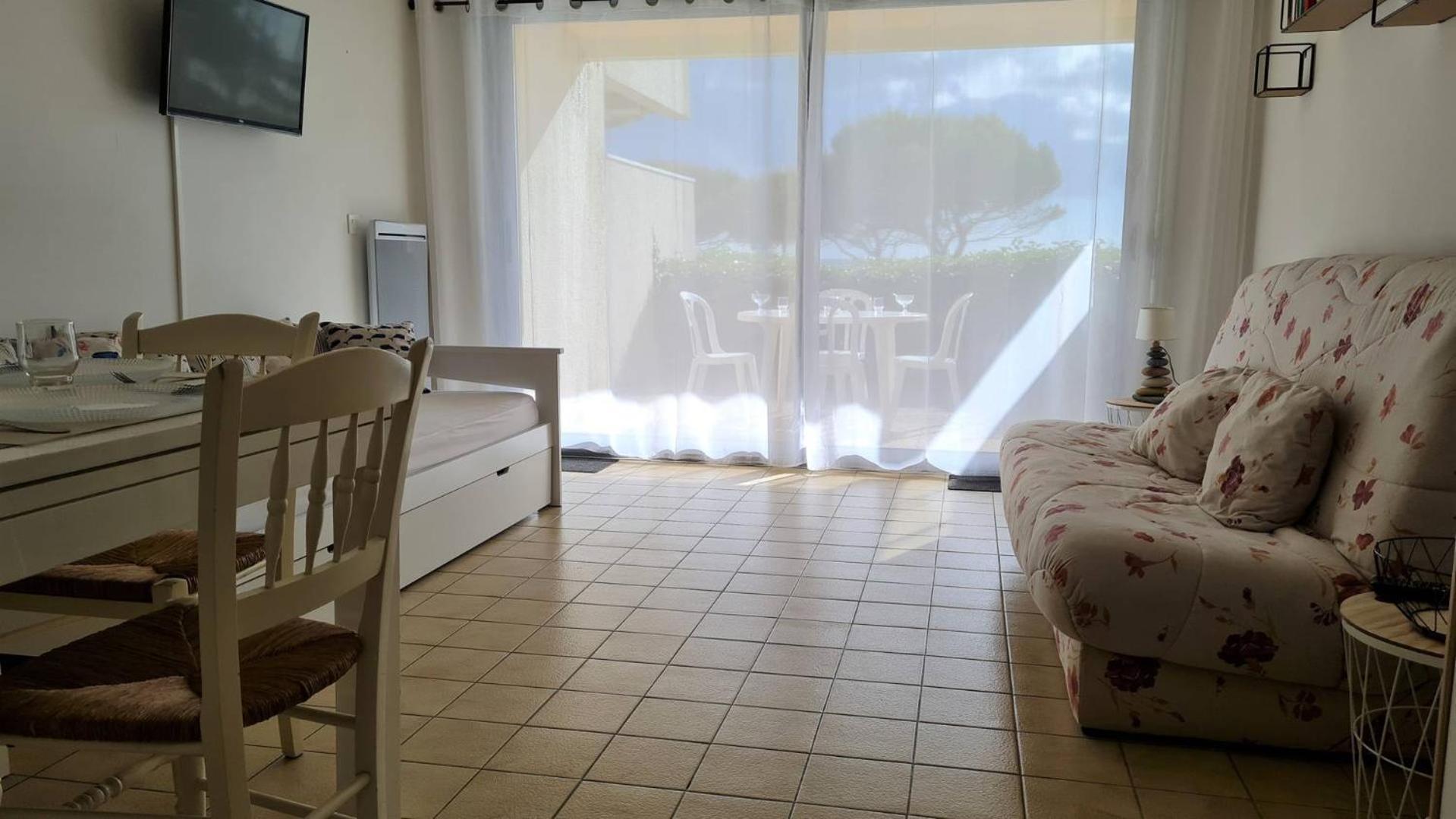 Saint Georges De Didonne - Vue Mer Pour Ce Studio Cosy En Rez-De-Chaussee Exterior photo
